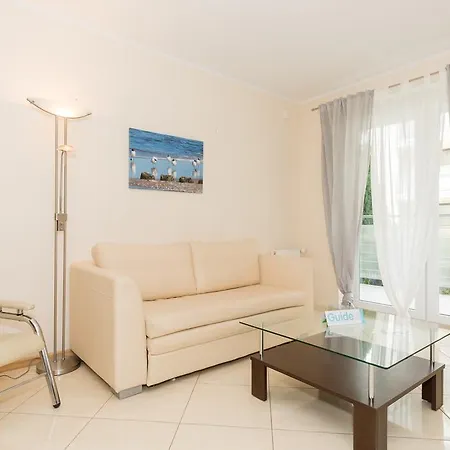 Jantar Apartamenty- Zielone Tarasy דירה